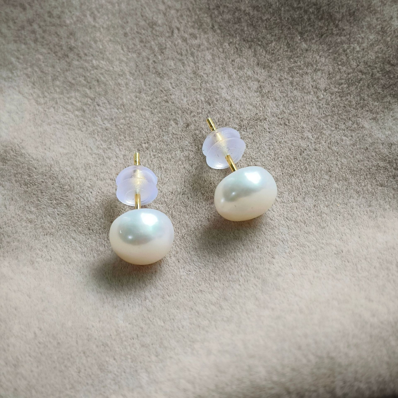 999 sterling ezüst Zhuji természetes édesvízi gyöngy fülbevaló, erős fényű, fejlett érzékű fülbevaló, 925-ös sterling ezüst, őszi-téli divatos, natúr