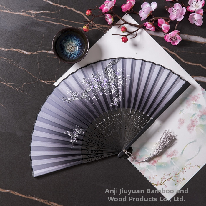 Sklopivi ventilator Hanfu ženske kostime drevnog stila ljetni retro bambusov ventilator kineski stil nacionalni modni sklopivi prijenosni ventilator