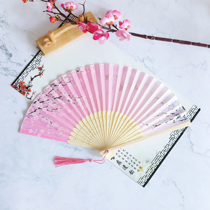 Sklopivi ventilator Hanfu ženske kostime drevnog stila ljetni retro bambusov ventilator kineski stil nacionalni modni sklopivi prijenosni ventilator