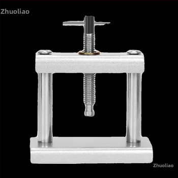 Μηχανή κάλυψης ρολογιών Επισκευαστής τραπεζιού γραφείου Επισκευή οικιακού ρολογιού Επισκευή ρολογιού Εργαζόμενος ρολογιού χαλαζία Επισκευή ρολογιού Κοστούμι ρολογιού