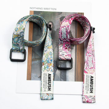 3,2 cm kvadratinės dvigubos kilpos drobės diržas su anakardžių gėlėmis ir madingu personalizuotu dekoratyviniu jaunimo diržu, spausdintu raide