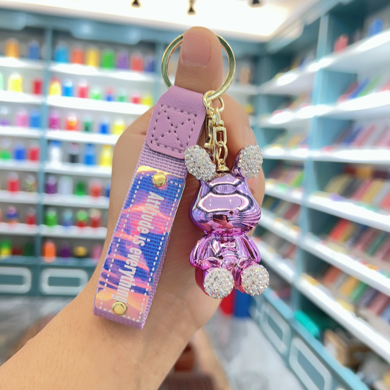 Kūrybingas naujas galvanizuotas sėdinčio zuikio ir meškiuko raktų pakabukas su cirkoniais, išskirtinis pakabukas automobiliui, maža lėlės dovanėlė