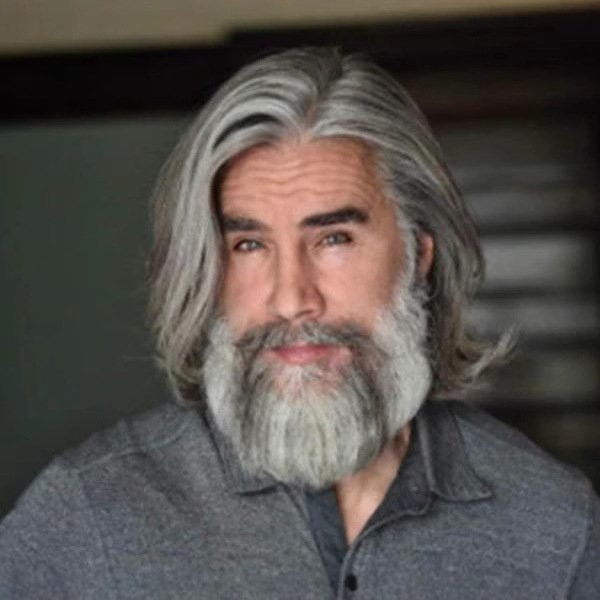 Euroopa ja Ameerika väliskaubanduse parukas Amazon soovib laos müüa meeste moe hõbehalli paruka peakatet