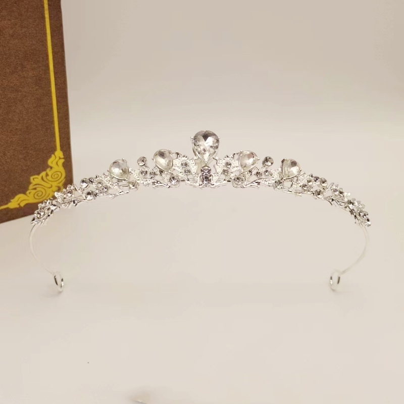 Uus Euroopa ja Ameerika tsirkoonist kroon Pruudi peakate Catwalk juuste aksessuaarid kleit esinemise aksessuaarid tüdruk sünnipäevakingitus kroon