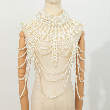 2024. gada jauna Eiropas un Amerikas stila pārspīlēta retro smagās rūpniecības roku darbs ar pērlītēm, daudzslāņu pērļu seksīga ķermeņa ķēde