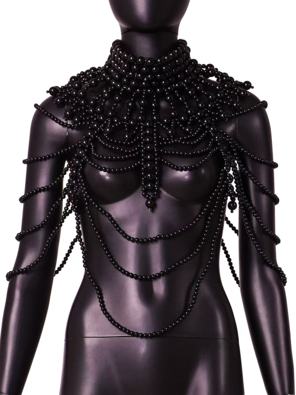 2024. gada jauna Eiropas un Amerikas stila pārspīlēta retro smagās rūpniecības roku darbs ar pērlītēm, daudzslāņu pērļu seksīga ķermeņa ķēde