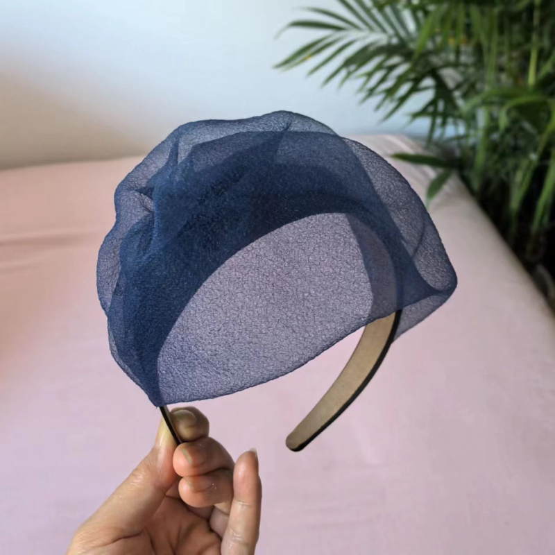 Madingas pusapvalės formos, kvėpuojantis plaukų aksesuaras žilams plaukams pridengti, prancūziško stiliaus galvos juosta, stilingas ir universalus vakarinis plaukų segtukas moterims