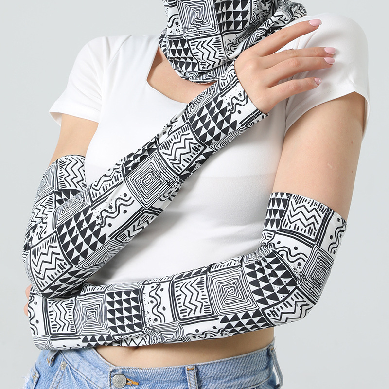 Suvine uus päikesekaitsekreemi mask varrukaga originaalse disainiga ruuduline kõrva riputatav mask mugav kõrvavaba ruuduline ülikond