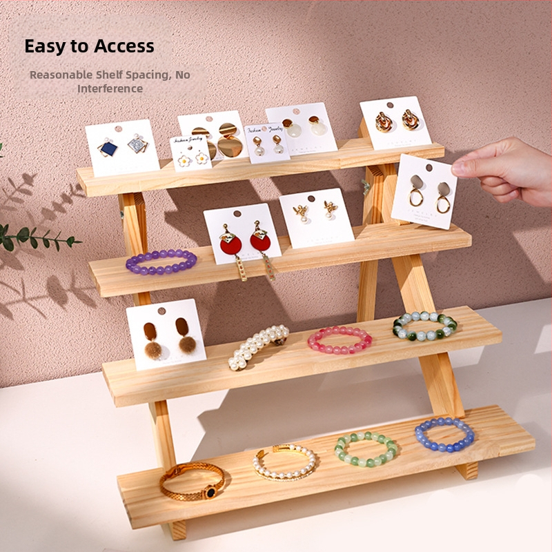 Papuošalų demonstravimo lentyna, medžio masyvo stalviršis, auskarai, papuošalų laikymo lentyna, papuošalų apyrankės, auskarų prekystalis su laiptuotu demonstravimu