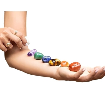 Natūralus kristalas, netaisyklingas riedantis akmuo, netaisyklingas spalvingas akmuo, čakra, dzenas, sėdintis, spalvingas akmuo, kostiumas, užsienio prekybos tiekimas