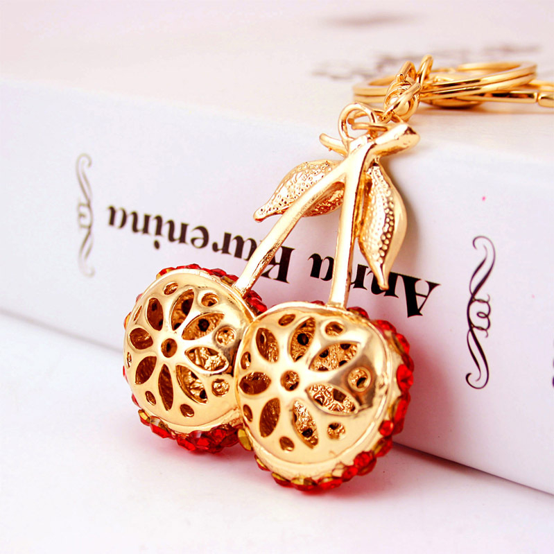 Didmeninė prekyba kūrybingomis mielomis vyšnių formos deimantinėmis automobilio raktų pakabukų moteriškomis rankinėmis, aksesuarais, vaisių formos pakabuku, maža dovana 566