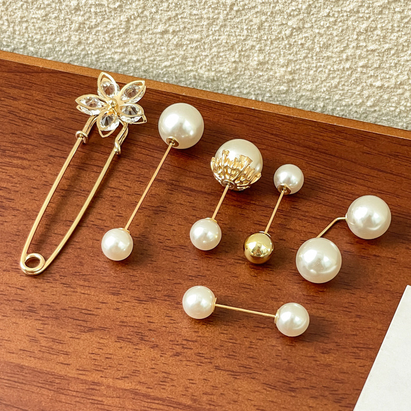 Svārki ar pieguļošu vidukli, mainot mazu artefaktu kreklu, pretgaismas piespraudi, pērļu piespraudi, vasaras fiksētas drēbes, regulējama vidukļa sprādze