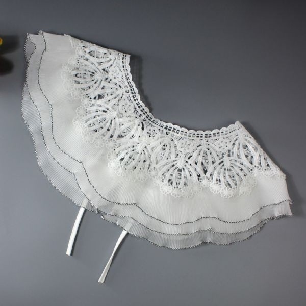 Vandenyje tirpus peteliškės kaklaraištis, vandenyje tirpus lengvas apykaklis, drabužių aksesuarai, netikras apykaklis, tuščiavidurė nėriniuota skara viršutiniams drabužiams