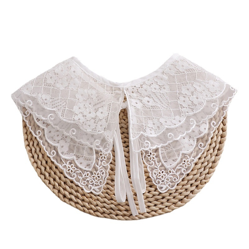 Nėriniuota maža moteriška apsiaustinė su vasarine balta daugiafunkcine apsauga nuo saulės su kaspino dirželiu su netikra apykakle