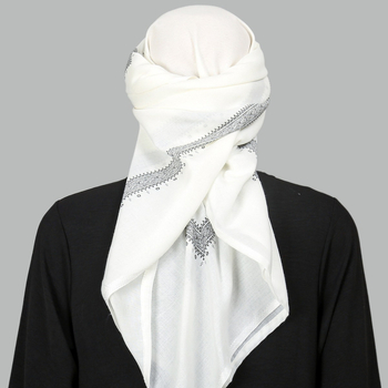 Piiriülene kuummüük neljast küljest trükitud ruudukujuline sall Araabia Dubai Saudi Araabia suur suurus kõrbe meeste kott pearätt