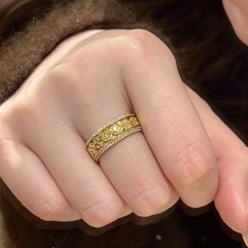 Piroska könyvrobbanások Keress több pénzt, állítsd meg a retró új kínai stílusú, teljes gyémánttal díszített rézérme-gyűrűt