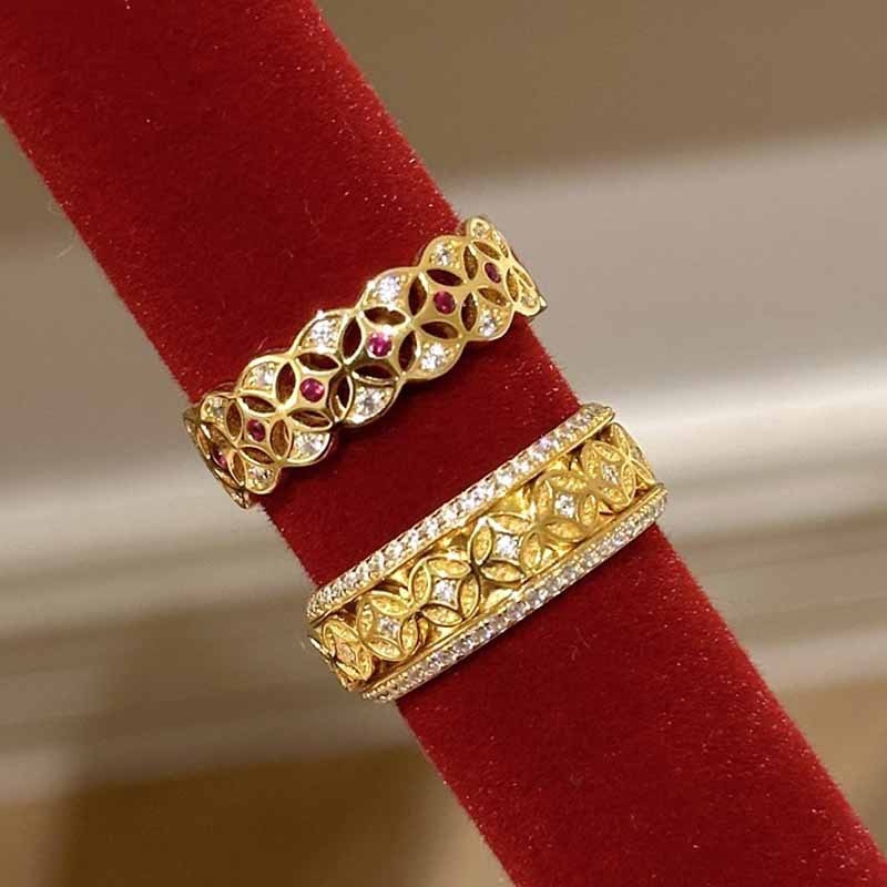 Piroska könyvrobbanások Keress több pénzt, állítsd meg a retró új kínai stílusú, teljes gyémánttal díszített rézérme-gyűrűt