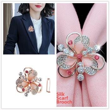 Japán és koreai stílusú egyszerű póló csat sarokcsomó csat luxus bross női mindenhez illő szegély kreatív dekoratív selyem törölköző csat kettős felhasználású