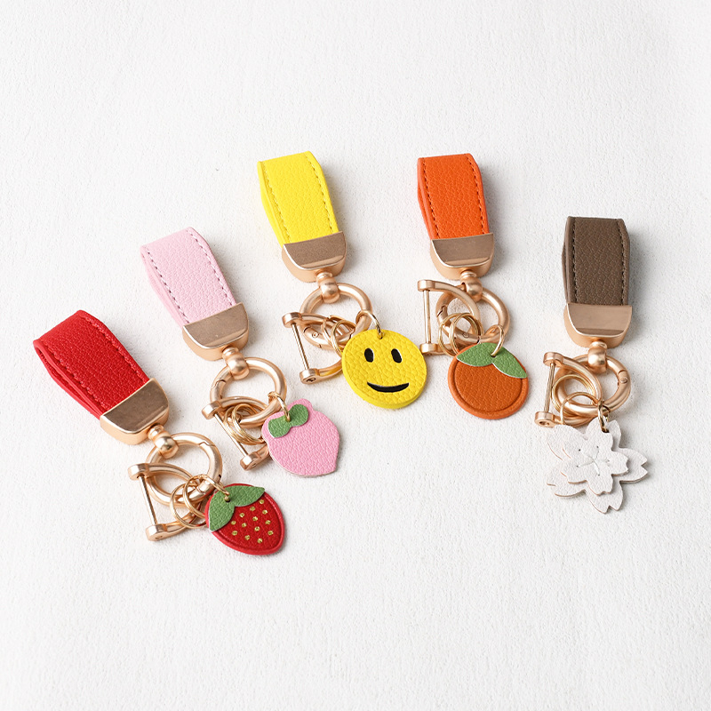 Új mini francia báránybőr kulcstartó, kicsi, friss, kreatív, aranyos, rövid kulcstartó medál, apró ékszer