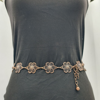 Tavaszi és nyári új divatos elegáns retro faragott deréklánc etnikai női fém öv punk stílusú ruhaöv nőknek