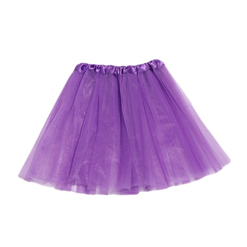 Didmeninė prekyba gamykliniais šokių drabužiais suaugusiems, trijų sluoksnių, šešių dalių, pettiskirt. Sandėlyje.