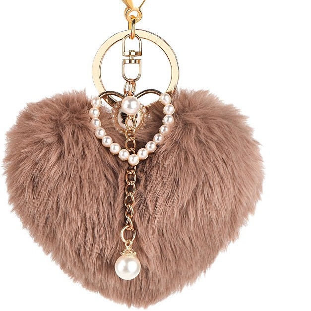 Határokon átnyúló őszi és téli szerelmes szőrmegolyó gyöngy kulcstartó autós kiegészítők őszibarack szív táska medál plüss függő apró ajándékok