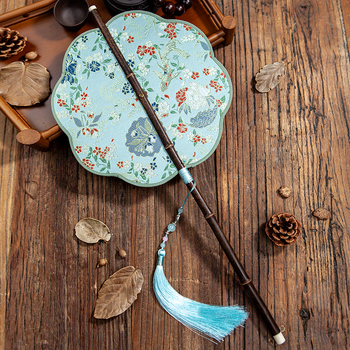 Ветрило за кръста, което може да се навива с дълга дръжка, древен стил, женски фееричен дух, хладно и издръжливо през лятото, класически танцов фен от династията Хан - Cheongsam