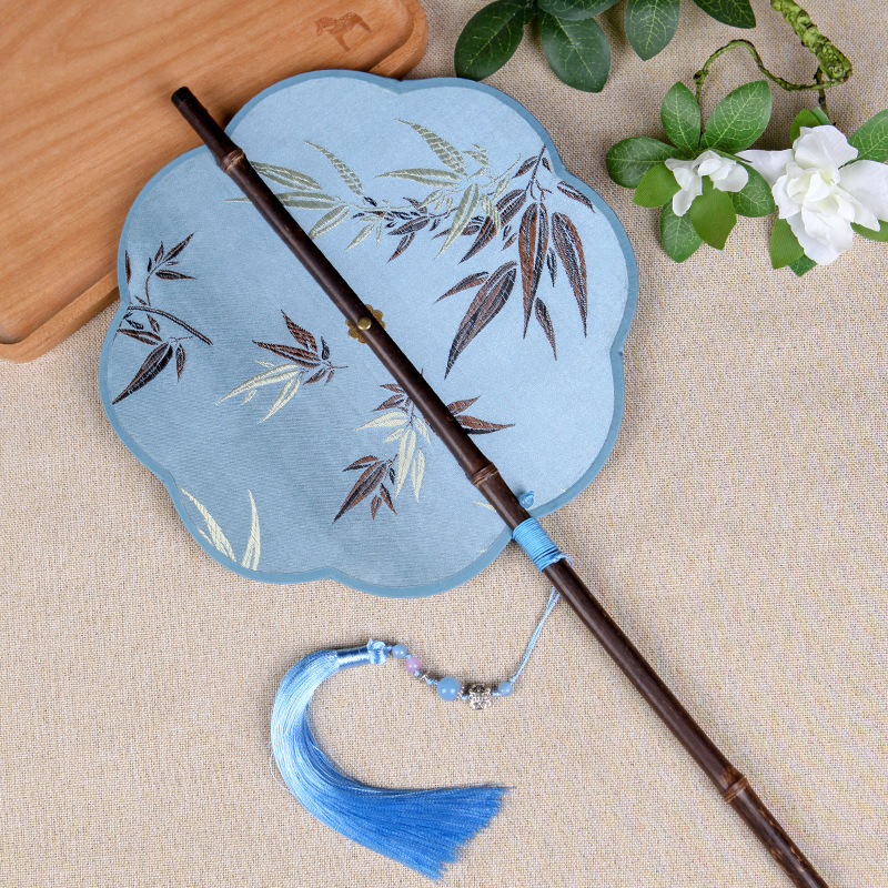 Ветрило за кръста, което може да се навива с дълга дръжка, древен стил, женски фееричен дух, хладно и издръжливо през лятото, класически танцов фен от династията Хан - Cheongsam