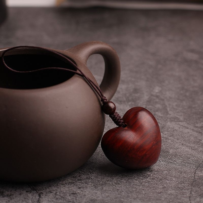 Szantálfa kis szerelmes mobiltelefon lánc medál autó kulcstartó barátnő párnak kreatív kis ajándék kulcstartó medál