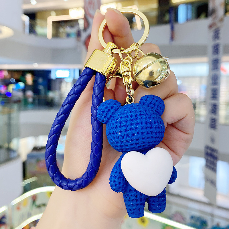 Kreativni ljubavni medvjedić privjesak za ključeve od smole, par lutaka, školska torba, privjesak za ključeve od automobila, mali poklon na veliko