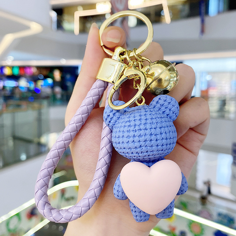 Kreativni ljubavni medvjedić privjesak za ključeve od smole, par lutaka, školska torba, privjesak za ključeve od automobila, mali poklon na veliko