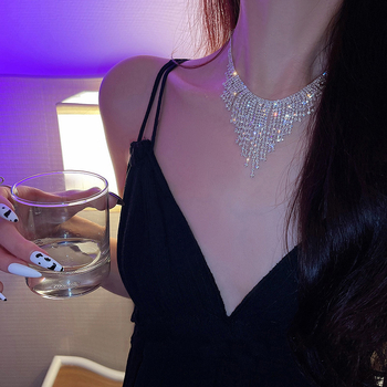 Ψυχρό στυλ μόδας στυλ σχεδιασμός αίσθηση λαμπερό διαμάντι φούντα κολιέ ρετρό παλάτι κομψό εξατομικευμένο μοντέρνο λαιμό διασημοτήτων στο διαδίκτυο για γυναίκες