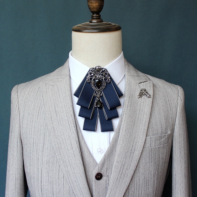 Meeste krae lillega Korea stiilis Euroopa ja Ameerika stiilis kikilipsu aksessuaarid Pulmadeks ja lavale esinemiseks mõeldud kikilipsu krae aksessuaarid laos