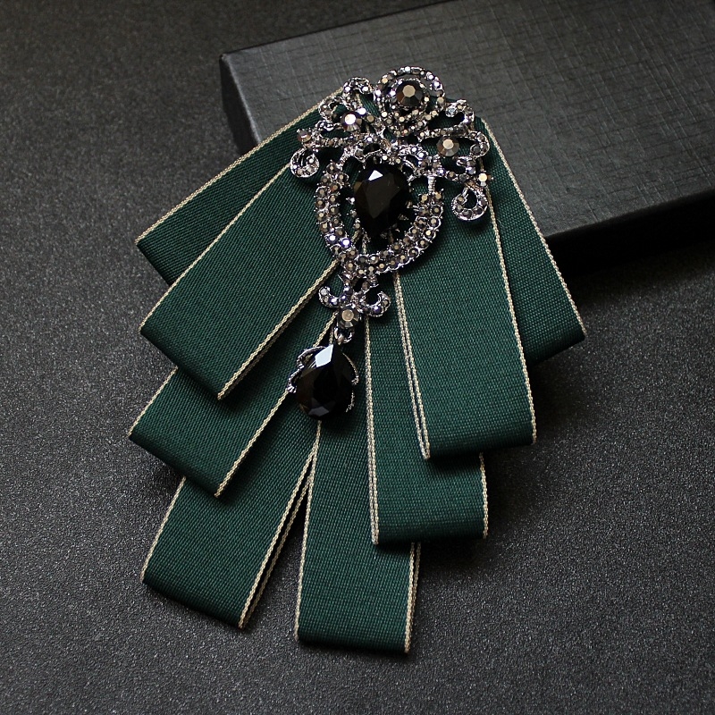 Meeste krae lillega Korea stiilis Euroopa ja Ameerika stiilis kikilipsu aksessuaarid Pulmadeks ja lavale esinemiseks mõeldud kikilipsu krae aksessuaarid laos