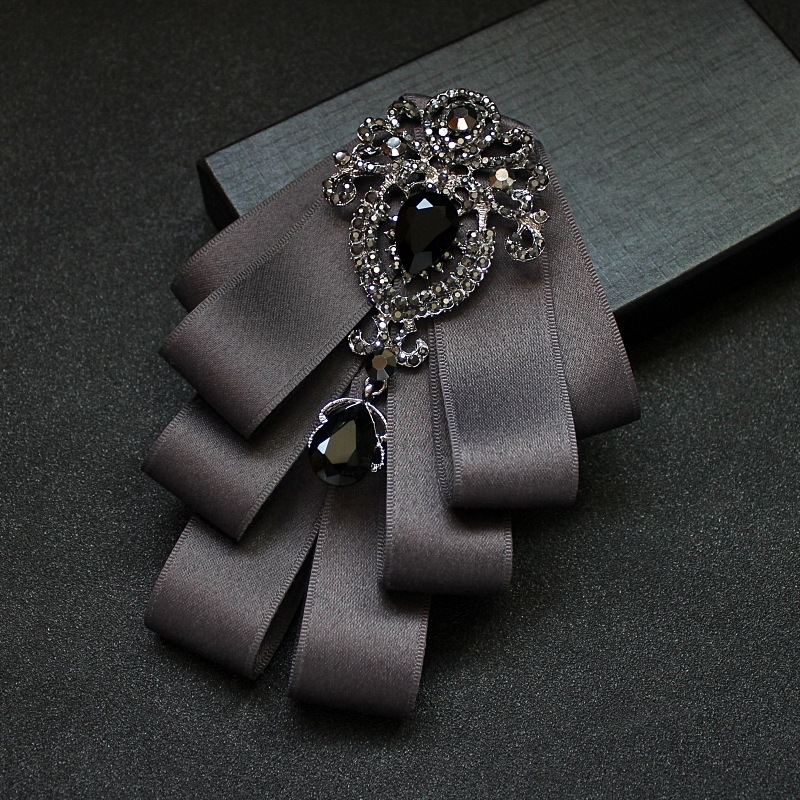 Meeste krae lillega Korea stiilis Euroopa ja Ameerika stiilis kikilipsu aksessuaarid Pulmadeks ja lavale esinemiseks mõeldud kikilipsu krae aksessuaarid laos