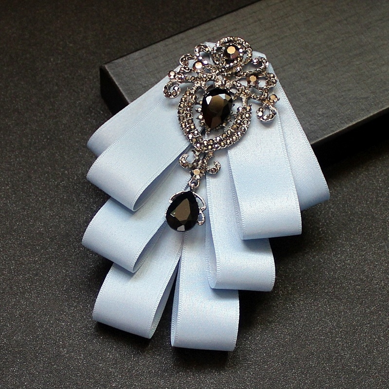 Meeste krae lillega Korea stiilis Euroopa ja Ameerika stiilis kikilipsu aksessuaarid Pulmadeks ja lavale esinemiseks mõeldud kikilipsu krae aksessuaarid laos