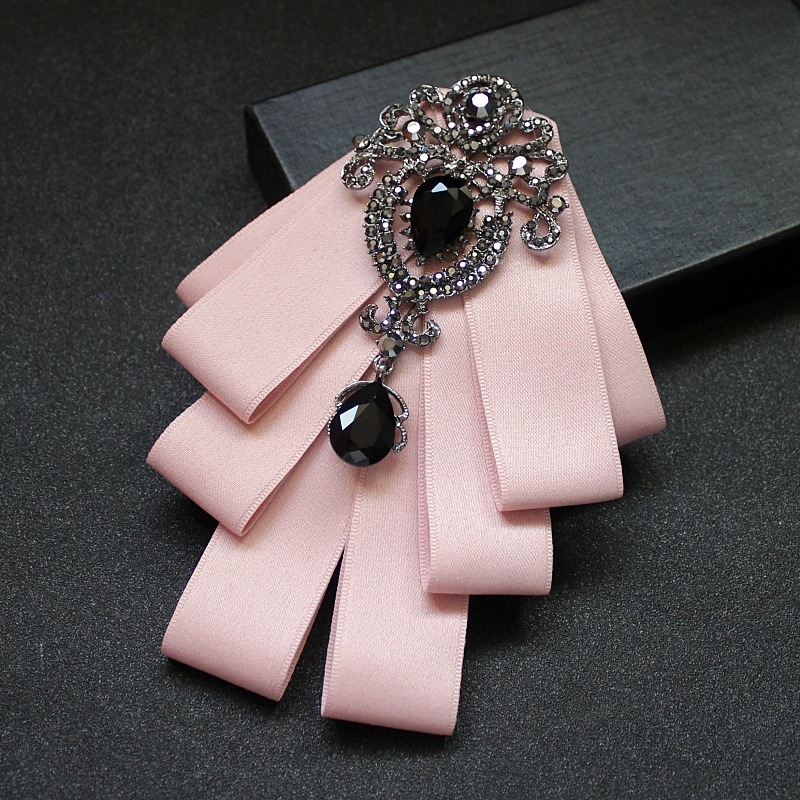 Meeste krae lillega Korea stiilis Euroopa ja Ameerika stiilis kikilipsu aksessuaarid Pulmadeks ja lavale esinemiseks mõeldud kikilipsu krae aksessuaarid laos