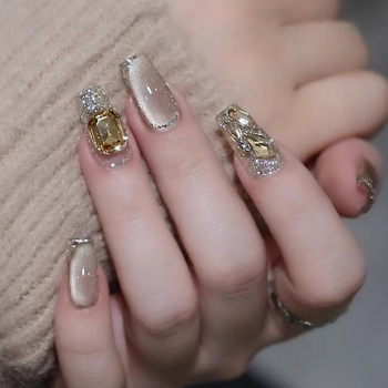 Άρωμα Maillard Cat Eye Milk Mocha Άνοιξη και καλοκαίρι Ζεστό στυλ με λάμψεις Τραπεζοειδές μανικιούρ Τελειωμένα ψεύτικα νύχια Αφαιρούμενα φορέσιμα νύχια