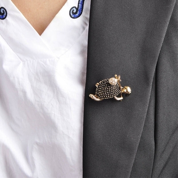 Retro stílusú séta teknős bross trendi személyre szabott ruházat állatos bross öltönyzakó bross kiegészítők nagykereskedelem