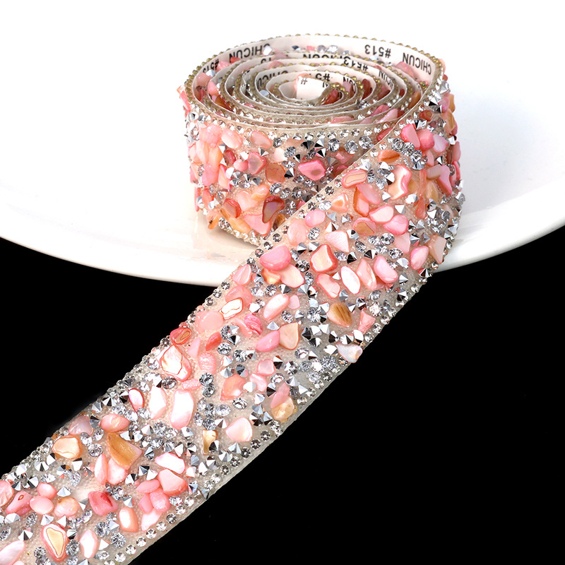 Strassz csík színes forró fúrópaszta ruházati kiegészítők öntapadós fúrócsík barkács kiegészítők dekoratív gyanta fúrócsík flash fúrópaszta