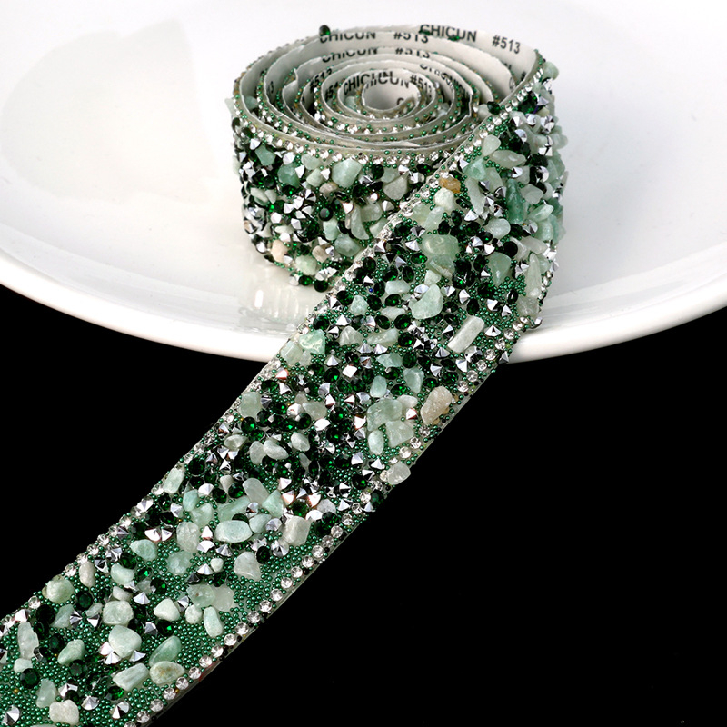 Strassz csík színes forró fúrópaszta ruházati kiegészítők öntapadós fúrócsík barkács kiegészítők dekoratív gyanta fúrócsík flash fúrópaszta