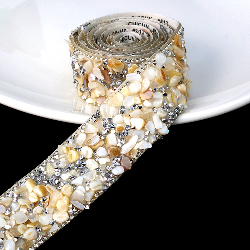 Strassz csík színes forró fúrópaszta ruházati kiegészítők öntapadós fúrócsík barkács kiegészítők dekoratív gyanta fúrócsík flash fúrópaszta