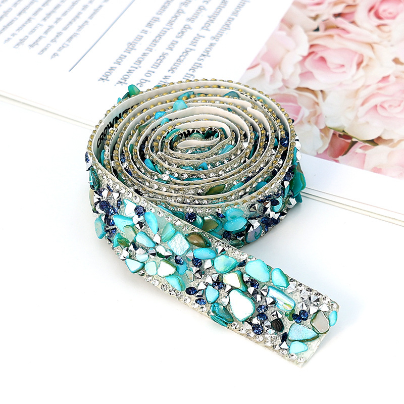 Strassz csík színes forró fúrópaszta ruházati kiegészítők öntapadós fúrócsík barkács kiegészítők dekoratív gyanta fúrócsík flash fúrópaszta