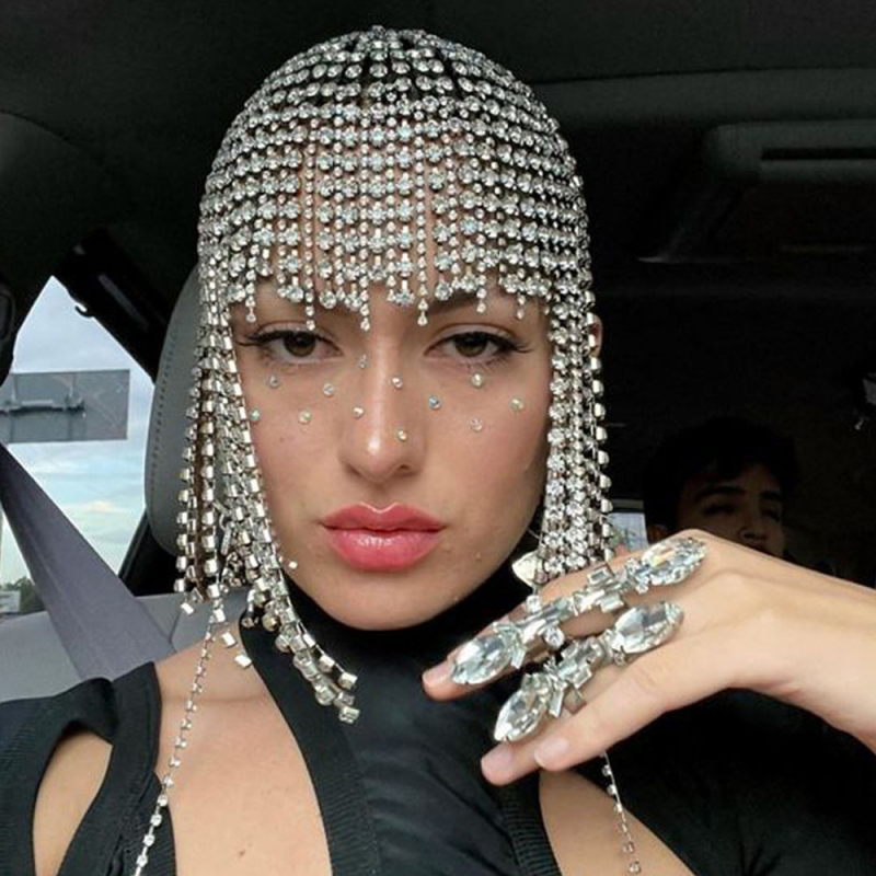 Határokon átnyúló, dögös, hosszú bojtos fejdísz, divatos színpadi előadás, strasszos kalap, hajkiegészítők, éjszakai klub kiegészítők, hajlánc