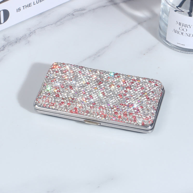 Gyémántokkal kirakott bőr cigarettatartó, 20 db-os férfi cigarettatartó doboz, különálló, szélálló cigarettatartó