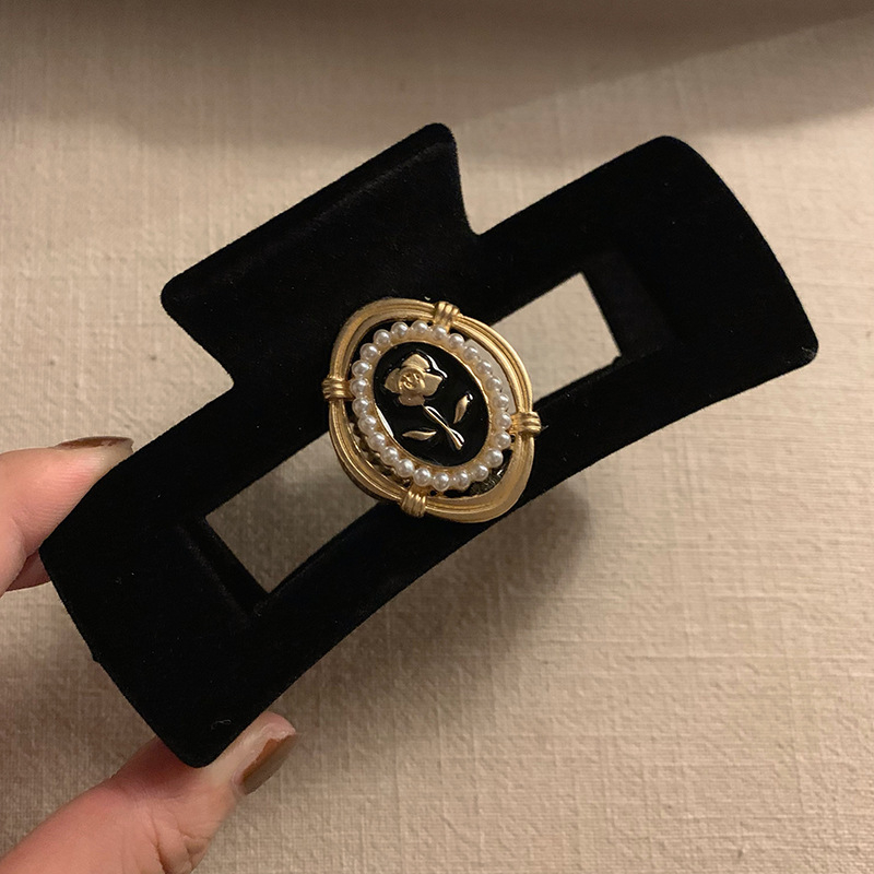 Fekete bársony nagybetűs hajcsat női fej hátulján lévő cápacsat zsurlófarok magasra húzható hajcsat 2022 új