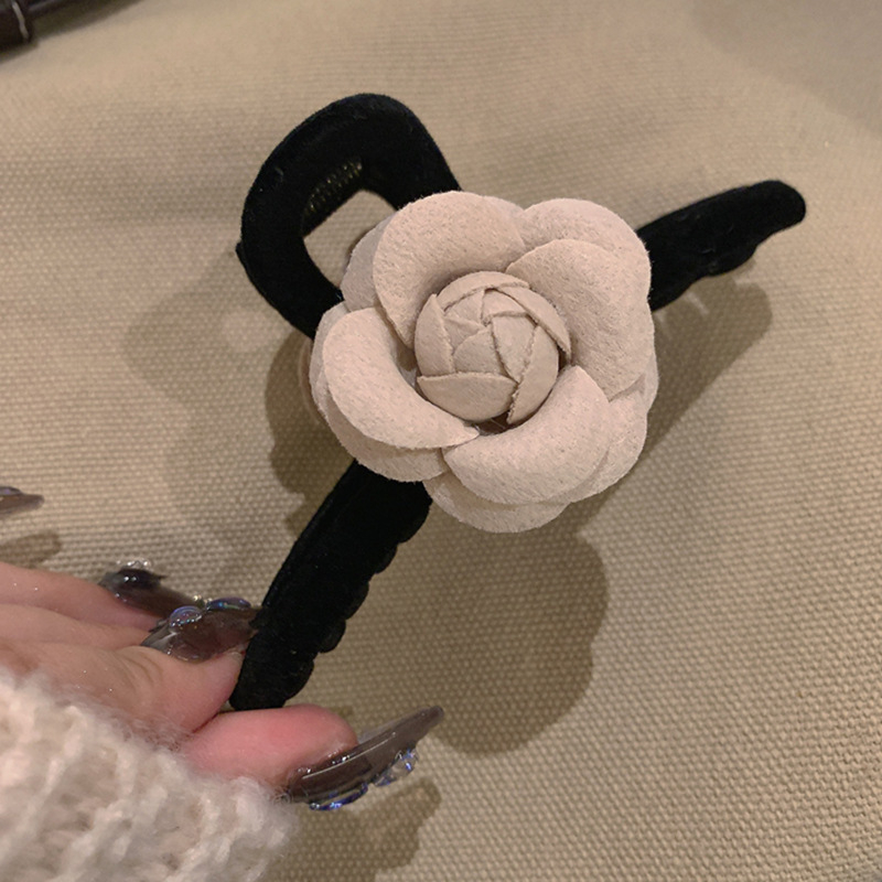 Fekete bársony nagybetűs hajcsat női fej hátulján lévő cápacsat zsurlófarok magasra húzható hajcsat 2022 új