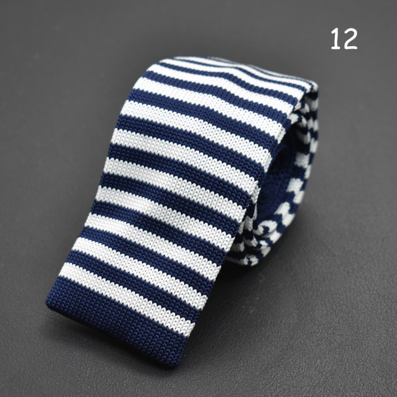 Kötött nyakkendő koreai mintás színes kötött gyapjú nyakkendő divatos lezser keskeny nyakkendő gyártók raktáron