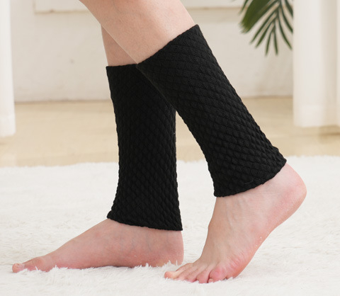 Šilti žieminiai kojų šildytuvai, čiurnos ir blauzdų apsaugos – patentuotas produktas – elastingi ir neveržiantys žieminiai šildytuvai