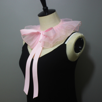 Ροζ κοριτσίστικο σάλι με οργάντζα και φιόγκο σε διαγώνιο γιακά